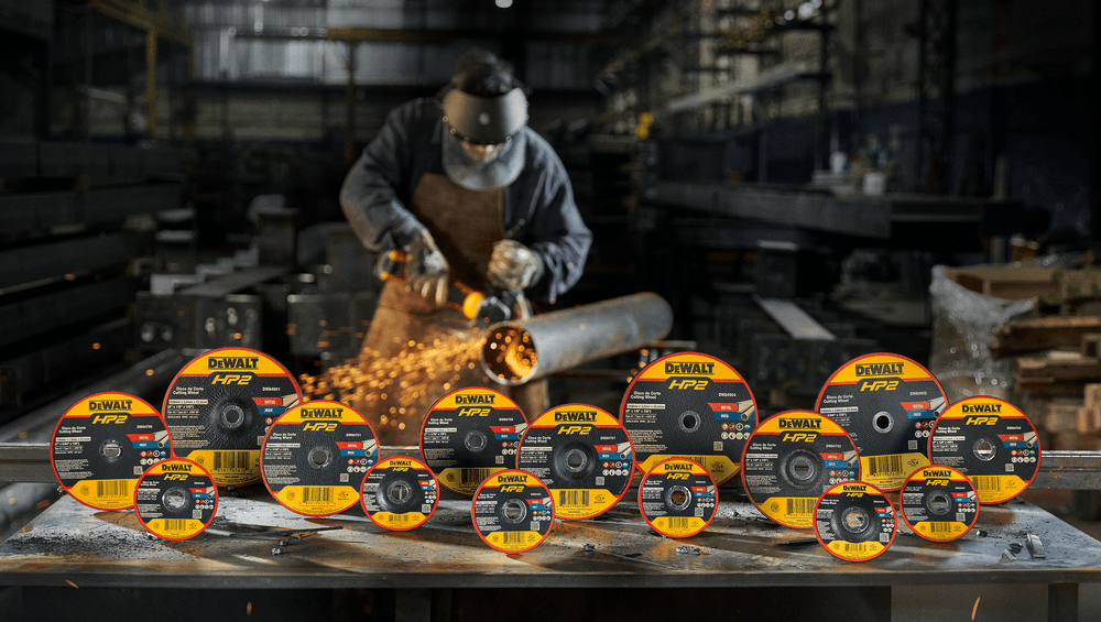 DEWALT  METAL FACTORYFRONT VIEWPACKSHOT with operator cutting steel pipe on te back